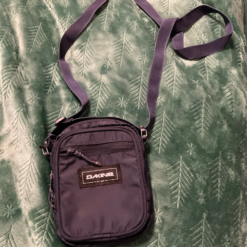 Dakine Blue Messenger Bag With Adjustable Strap And Sporty Design